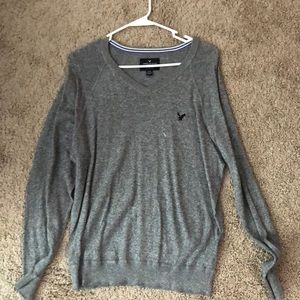 American Eagle sweater